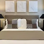 Good Life - Lux & Design New Opening 巴里