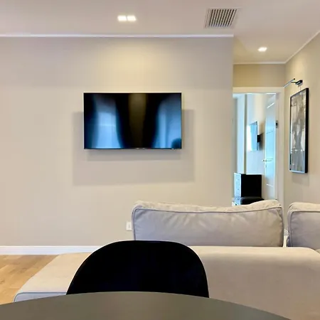 Good Life - Lux & Design New Opening