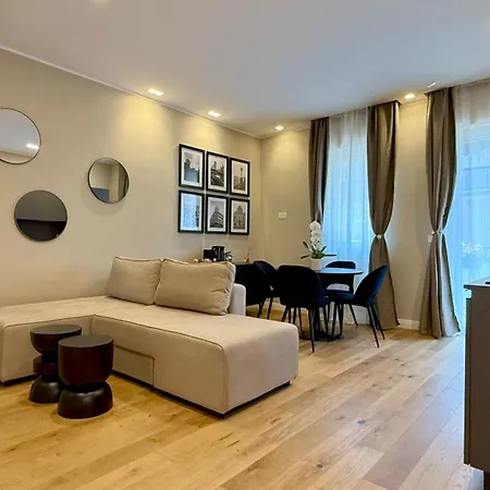 Good Life - Lux & Design New Opening Апартаменти Барі