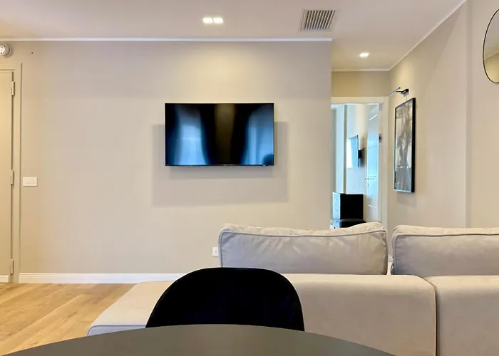 Good Life - Lux & Design New Opening